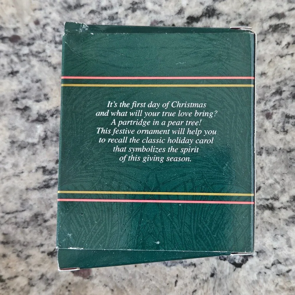 NIB CARLTON CARDS PARTRIDGE IN A PEAR TREE 12 DAYS OF CHRISTMAS HOLIDAY ORNAMENT